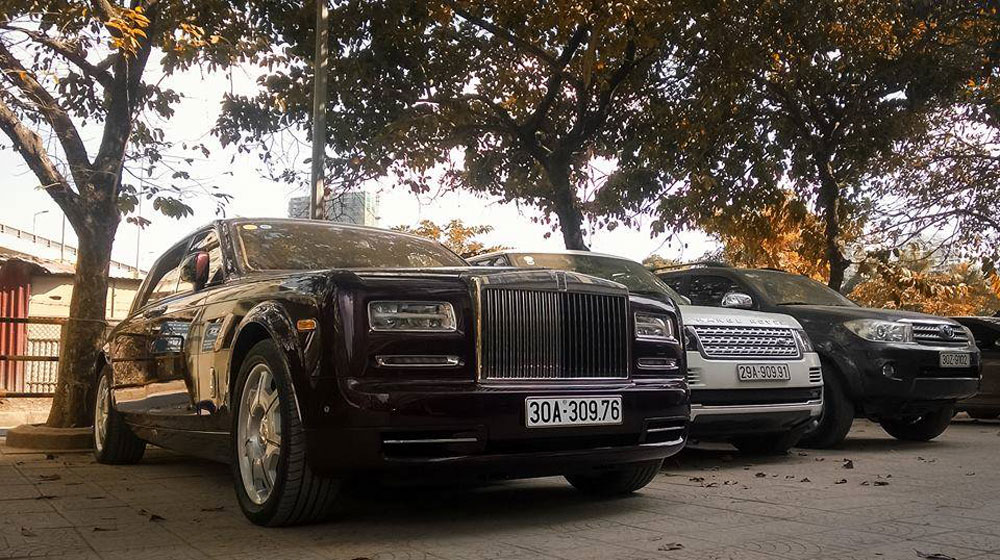 Choáng với cặp đôi xế khủng giá hơn 56 tỷ của đại gia “điếu cày” dại gia dieu cay (1).jpg