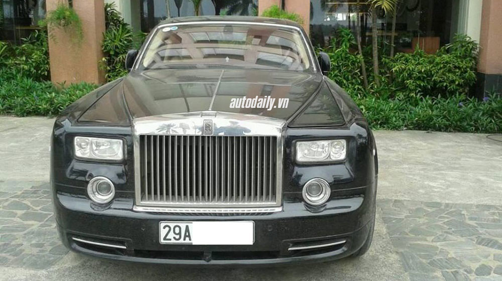 Choáng với cặp đôi xế khủng giá hơn 56 tỷ của đại gia “điếu cày” dại gia dieu cay (2).jpg