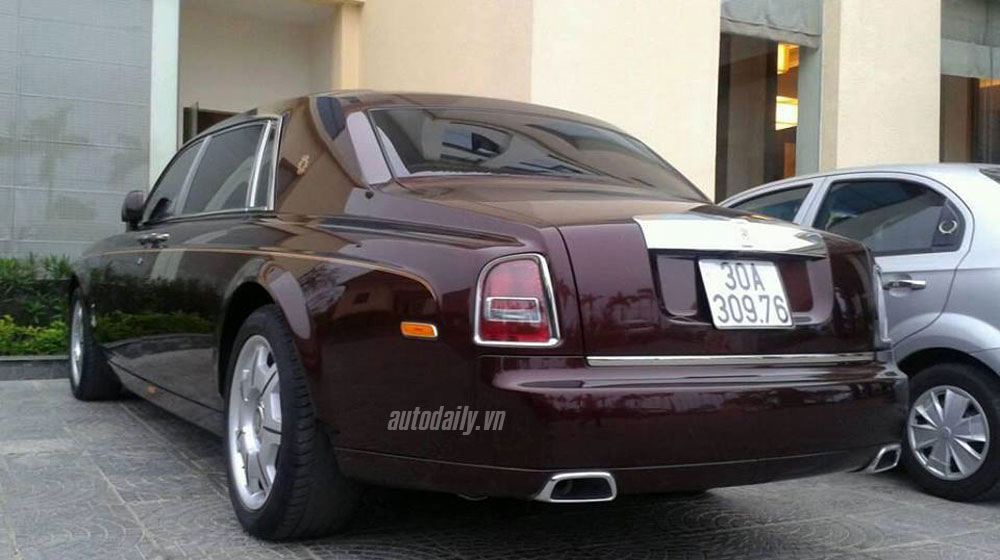 Choáng với cặp đôi xế khủng giá hơn 56 tỷ của đại gia “điếu cày” dại gia dieu cay (3).jpg