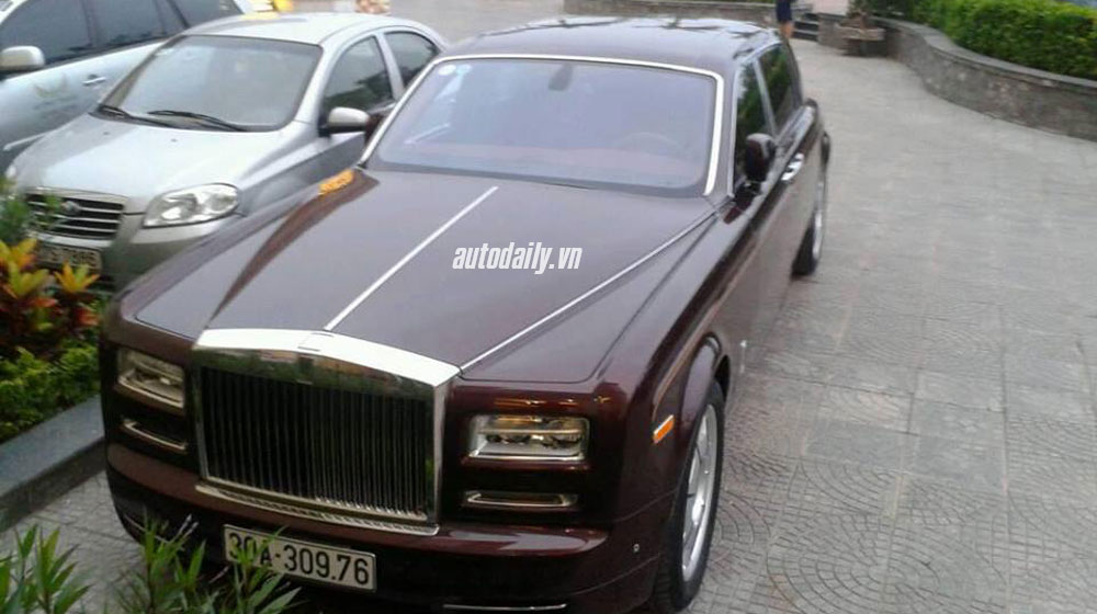 Choáng với cặp đôi xế khủng giá hơn 56 tỷ của đại gia “điếu cày” dại gia dieu cay (4).jpg