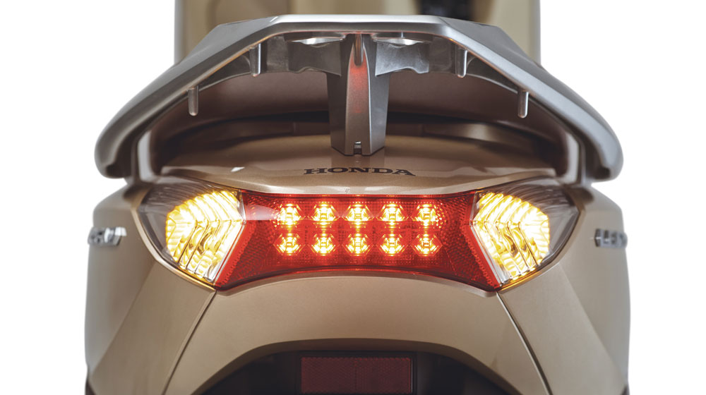 Honda Việt Nam ra mắt LEAD phiên bản mới honda-lead-moi (2).jpg