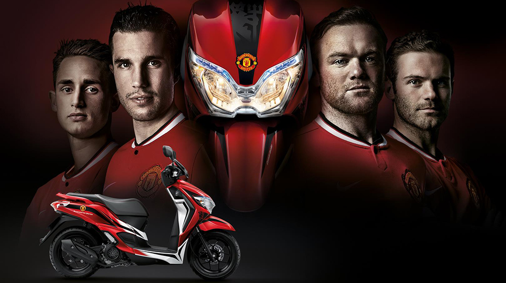 Honda Moove 110 phiên bản đặc biệt dành cho fan bóng đá ManU.jpg
