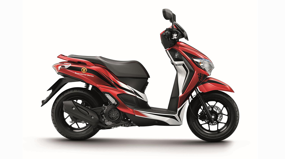 Honda Moove 110 phiên bản đặc biệt dành cho fan bóng đá ManU_2.jpg