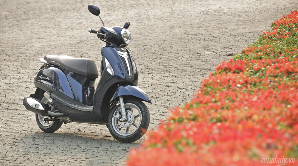 4 xe tay ga cốp rộng “bá đạo” tại Việt Nam Yamaha Nozza Grande (7).jpg