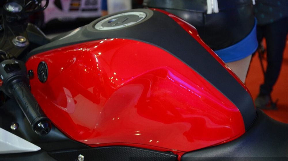 Ảnh chi tiết Yamaha  YZF-R3 Yamaha-YZF-R3-tank-at-2015-Bangkok-Motor-Show-1024x678.jpg