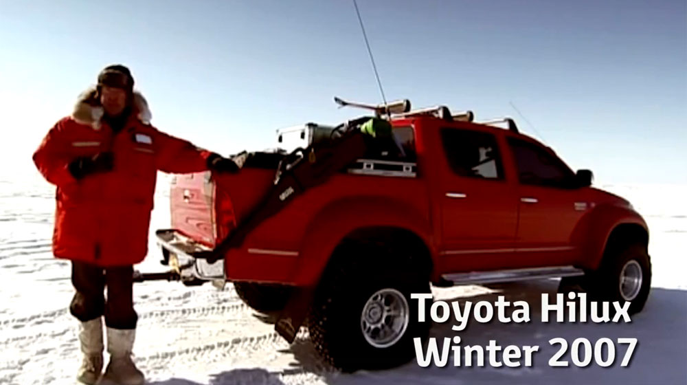 Toyota tri ân Jeremy Clarkson clarkson.jpg