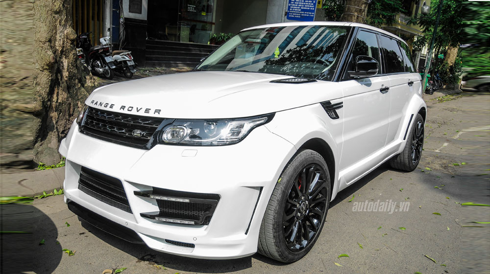 Ảnh chi tiết Range Rover cực ngầu với gói độ Lumma CLR SR tại Hà Nội A range Rover Lumma (7).jpg