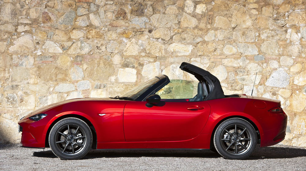 Ảnh chi tiết Mazda MX-5 Miata 2016 2016-Mazda-MX-5-44.jpg