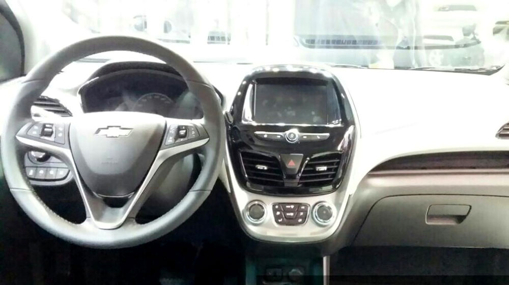 Ảnh chi tiết Chevrolet Spark 2016 chevrolet-spark-2016 (5).jpg