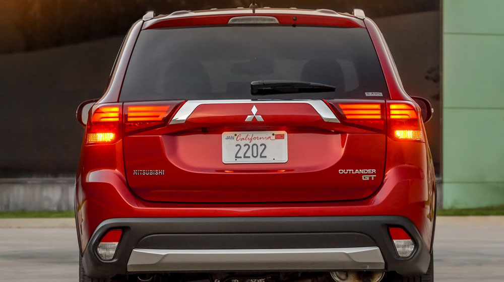 Ảnh chi tiết Mitsubishi Outlander 2016 2016-Mitsubishi-Outlander-FL-17.jpg