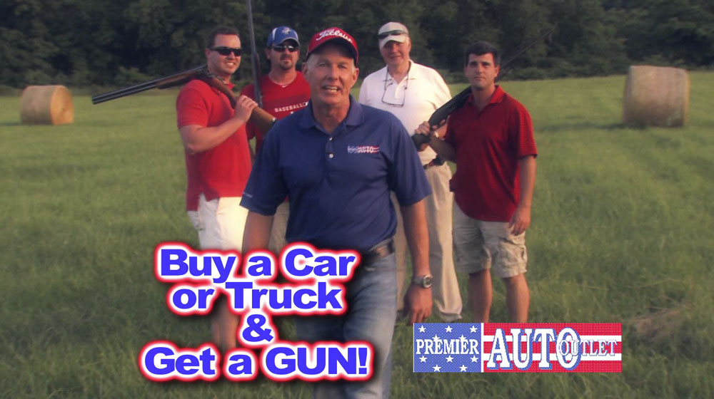 Khuyến mãi “độc”: mua ôtô được tặng súng mua-xe-tang-sung-2.jpg