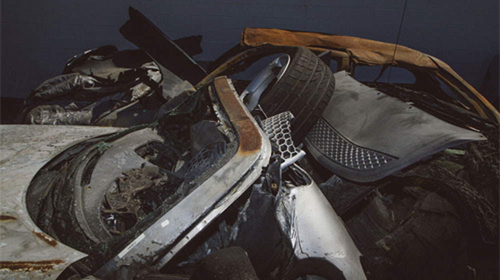 Ô tô bị phá hủy trong “Fast and Furious 7” đi về đâu? movie-1-7112-1428044069.jpg