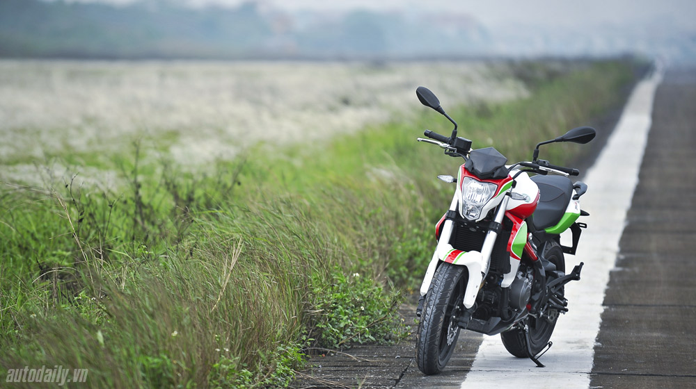 Ảnh chi tiết Benelli BN302 Benelli BN302 (9).jpg