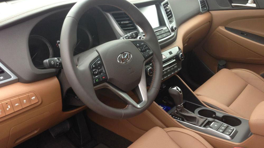 Hyundai Tucson 2016 sẵn sàng tới tay khách hàng hyundai-tucson-2016 (3).jpg