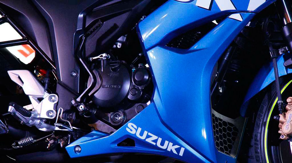 Chi tiết mô-tô thể thao giá rẻ Suzuki Gixxer SF 155 vừa ra mắt Suzuki-Gixxer-SF-Engine.jpg
