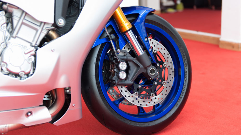 Ảnh chi tiết Yamaha R1 2015 vừa có mặt tại Việt Nam yamaha  r1 2015 (9).jpg