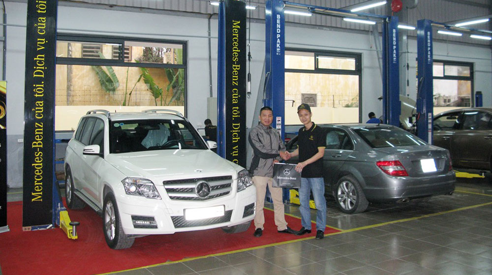 Mercedes-Benz Việt Nam tri ân khách hàng sử dụng GLK và C-Class mercedes.jpg