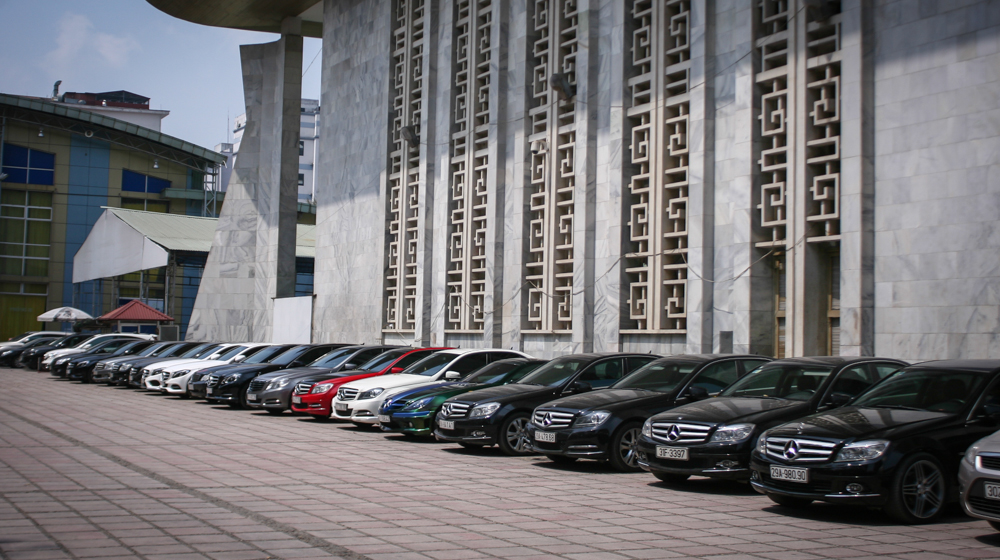 Sân chơi mới cho người sở hữu C-Class tại Hà Nội Club MerC (2).jpg