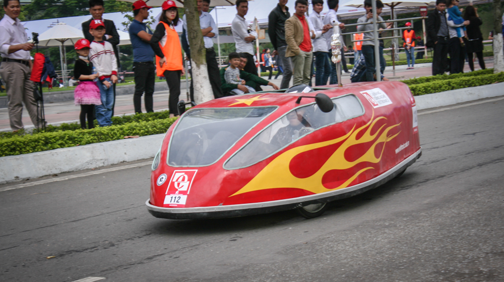 Cuộc thi dành cho những chiếc xe siêu tiết kiệm xăng Honda EMC (5).jpg