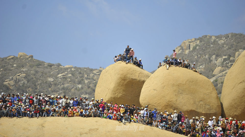 Giải đua xe địa hình trên cát: Dấu ấn đẹp dua-dia-hinh-06.jpg