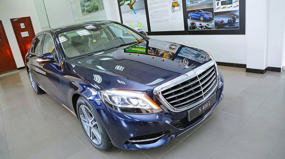 Ảnh chi tiết Mercedes S400L màu độc tại Sài Gòn mercedes-s400l (1).jpg