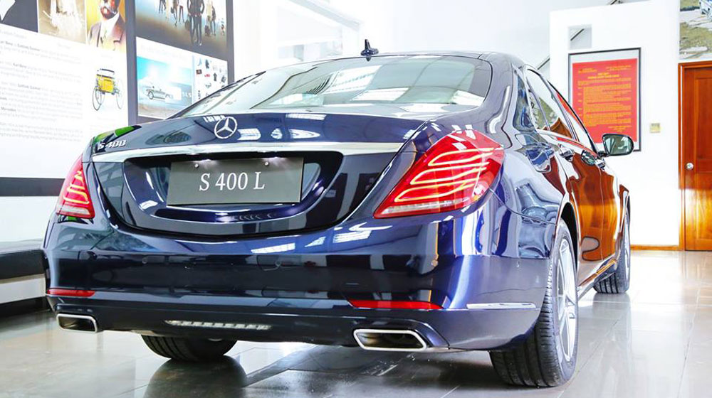 Ảnh chi tiết Mercedes S400L màu độc tại Sài Gòn mercedes-s400l (2).jpg