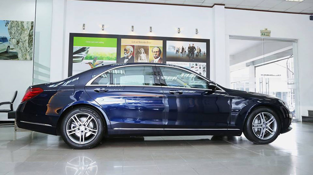 Ảnh chi tiết Mercedes S400L màu độc tại Sài Gòn mercedes-s400l (3).jpg