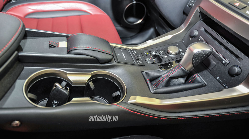 Ảnh cặp đôi Lexus NX300h đầu tiên tại Việt Nam lexus NX300h 12.jpg