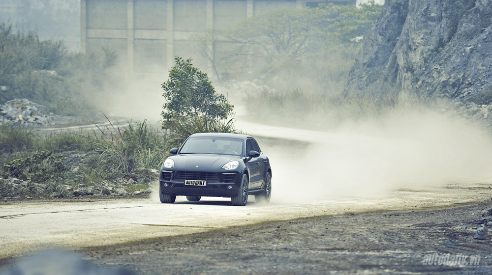 Ảnh khả năng vận hành của Porsche Macan porsche-macan-1 (4).jpg