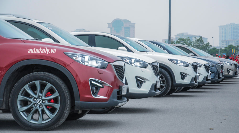 Ảnh dàn xe Mazda CX-5 “offline” tại Hà Nội _AUT0777.jpg