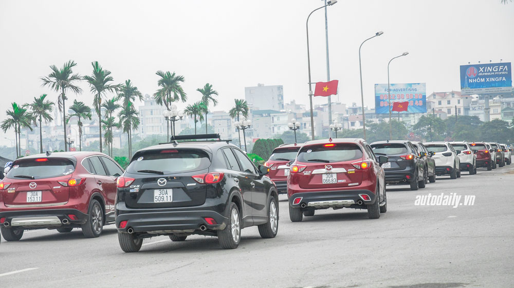 Ảnh dàn xe Mazda CX-5 “offline” tại Hà Nội _AUT0802.jpg