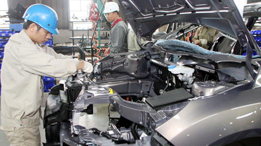 Đến thời dân Việt xài 100% ôtô nhập giá rẻ? cong-nghiep-oto (2).jpg