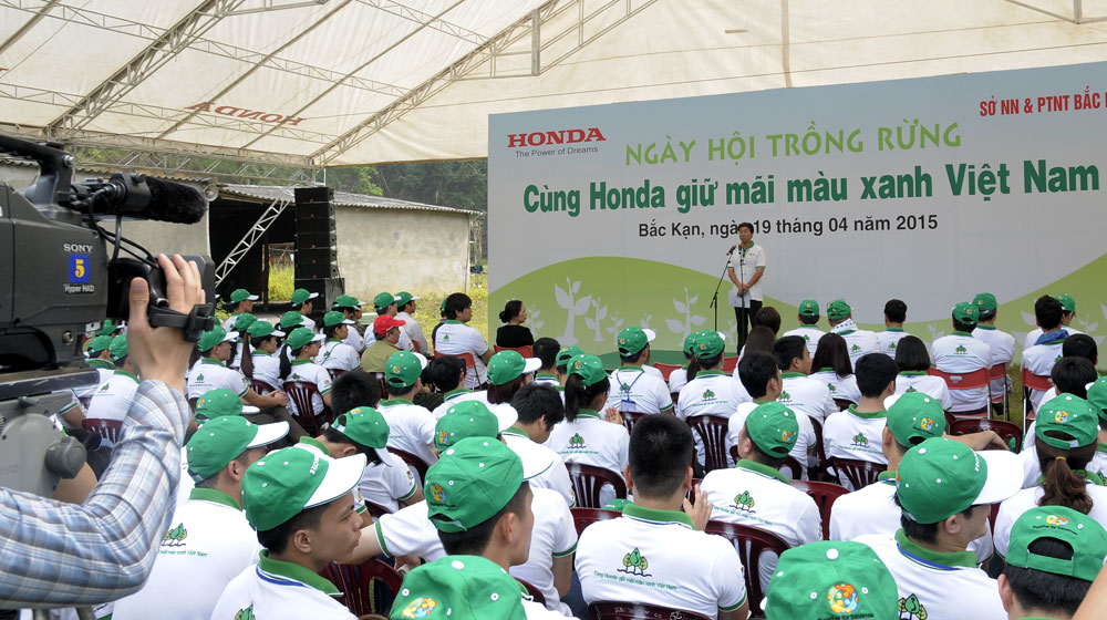 Năm thứ 3 Honda tổ chức “Ngày hội Trồng rừng” tại Bắc Kạn honda-vietnam (14).jpg