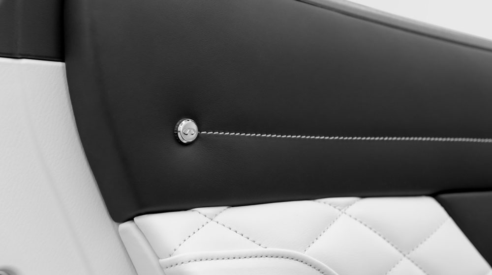 Ảnh chi tiết Infiniti Q70L Bespoke Edition Infiniti-Q70L-Bespoke-Edition-10.jpg