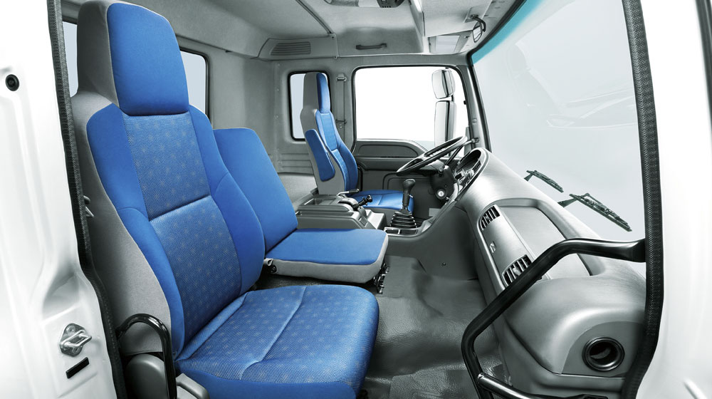 Ảnh chi tiết xe đầu kéo mới của Isuzu Xe-tai-Isuzu-(12).jpg