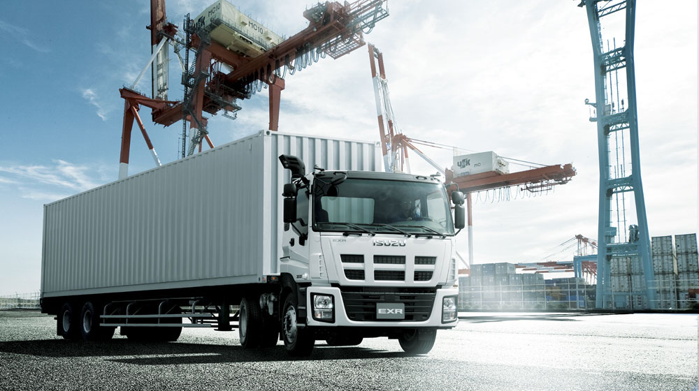 Isuzu Việt Nam giới thiệu xe đầu kéo “cực” hiện đại xe tai isuzu (3).jpg