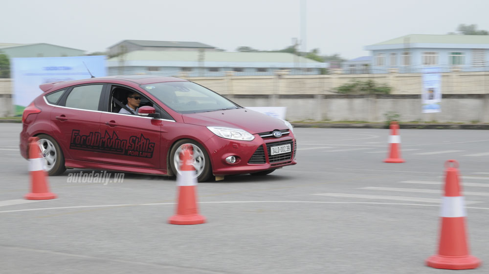 Ford giúp hàng ngàn người Việt “né” tai nạn giao thông _AUT1236.jpg