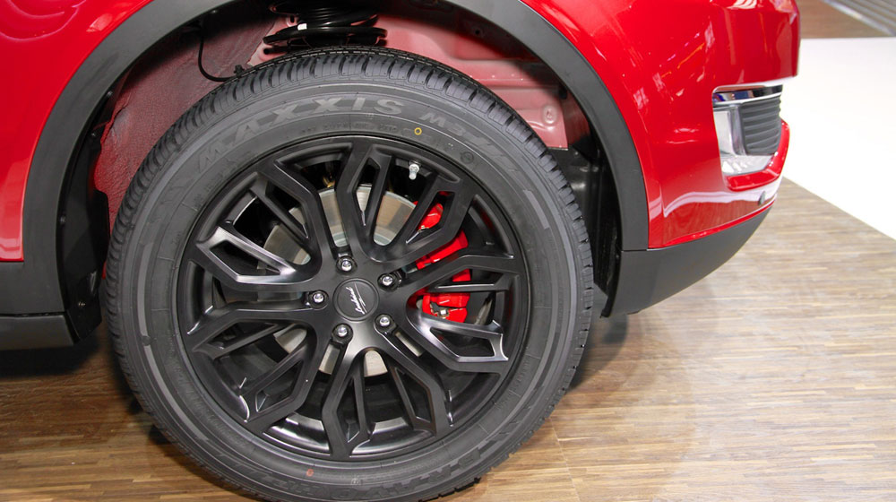 Ảnh chi tiết xe nhái Landwin X7 landwind-x7-06-1.jpg