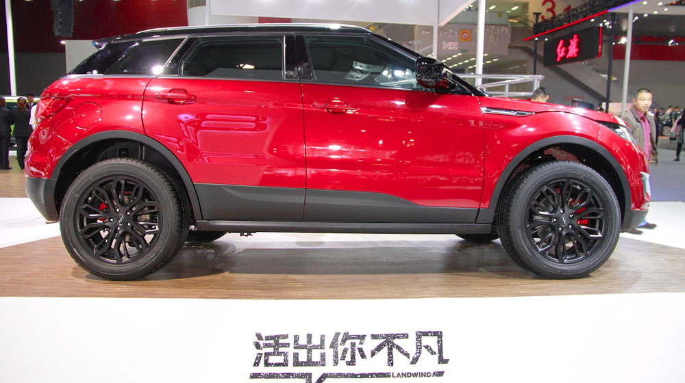 Ảnh chi tiết xe nhái Landwin X7 landwind-x7-07-1.jpg