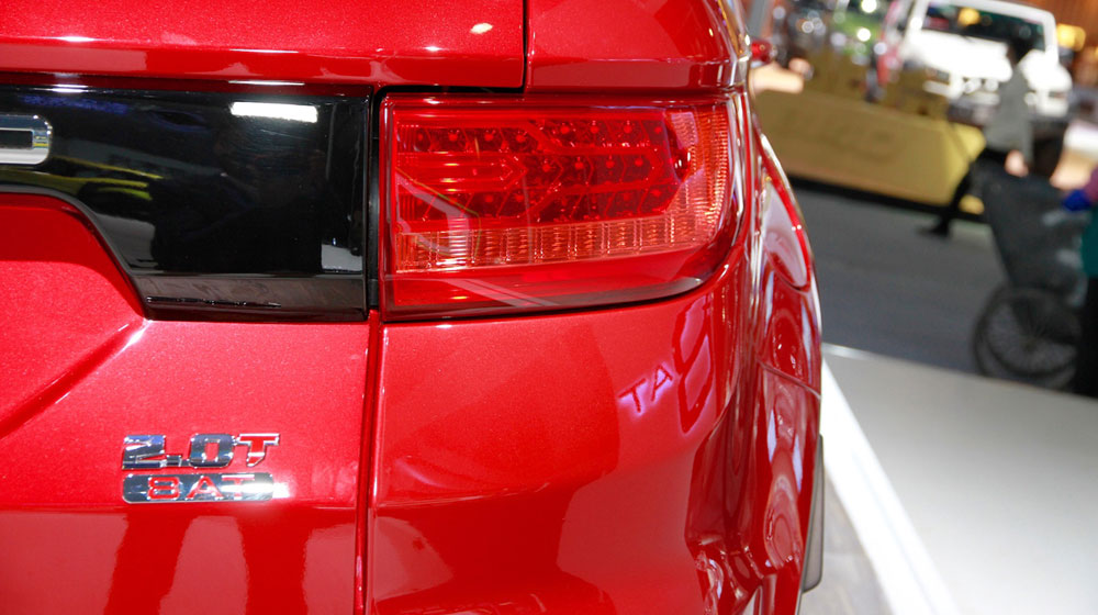 Ảnh chi tiết xe nhái Landwin X7 landwind-x7-09-1.jpg