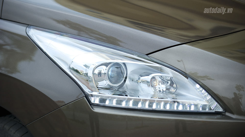 Ảnh chi tiết ngoại thất Peugeot 3008 Peugeot-3008-(12).jpg