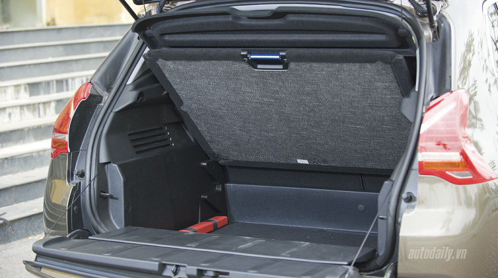 Ảnh chi tiết nội thất Peugeot 3008 Peugeot-3008-(21).jpg