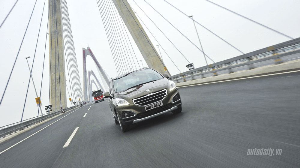 Lên Tam Đảo, thử xe “chất” Pháp Peugeot 3008 Peugeot-3008-(51).jpg