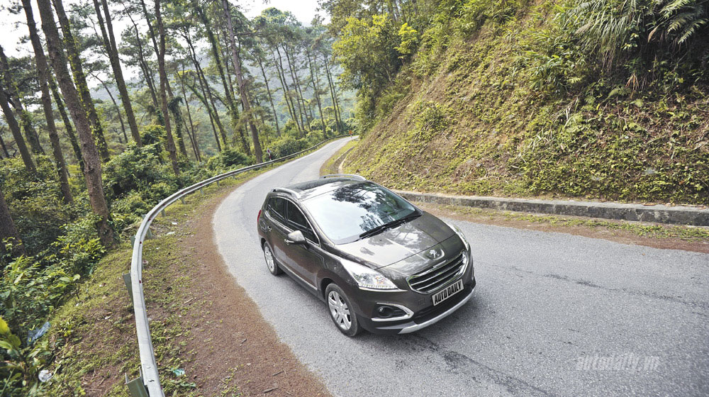 Ảnh khả năng vận hành của Peugeot 3008 Peugeot-3008-(60)-1.jpg