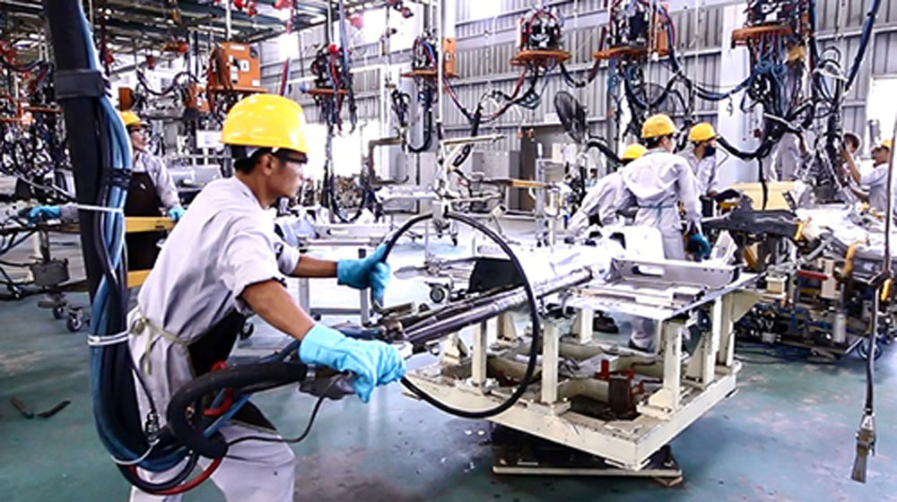 Công nghiệp ôtô - 20 năm vẫn một ngã ba đường cong-nghiep-oto (1).jpg