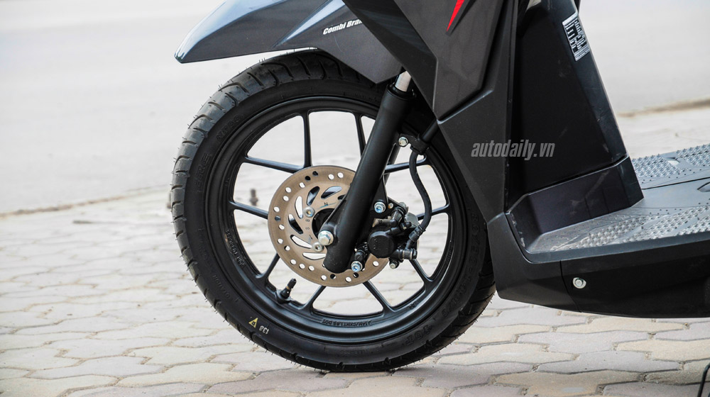 Ảnh chi tiết Honda Vario 150 eSP 2015 đầu tiên về Hà Nội honda Vario 150 (6).jpg