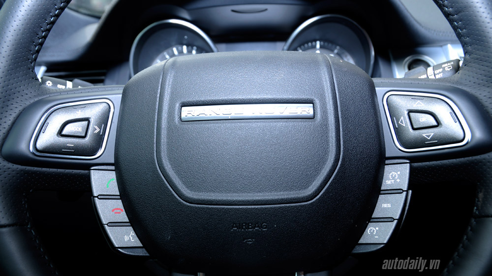 Ảnh chi tiết Range Rover Evoque Black Limited Edition range-rover-Black--(17).jpg