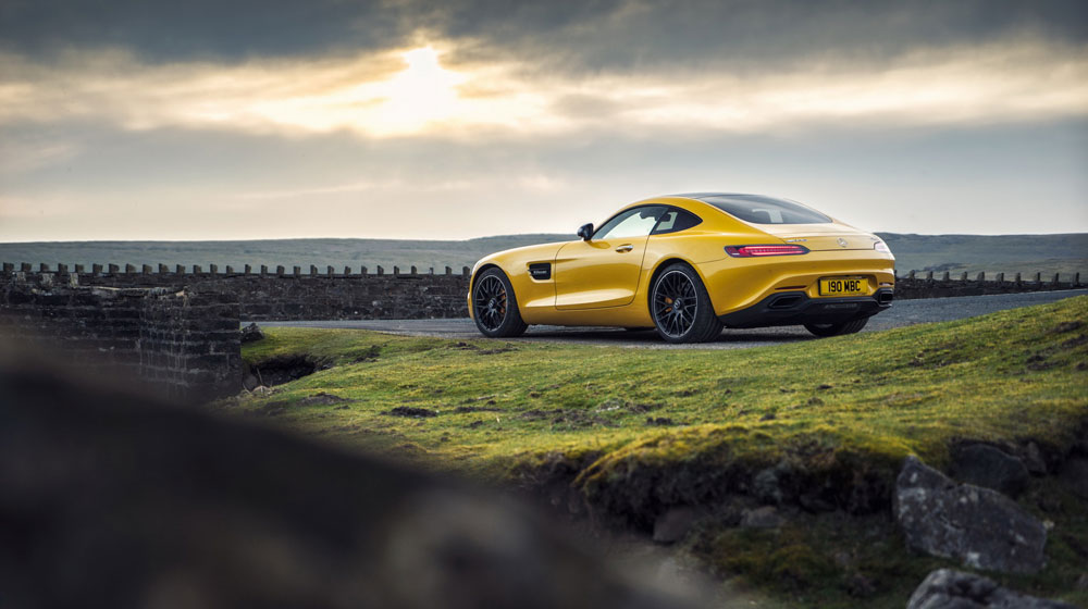 Vẻ đẹp mê hồn của Mercedes-Benz AMG GT 2015-MercedesAMG-GT-02.jpg