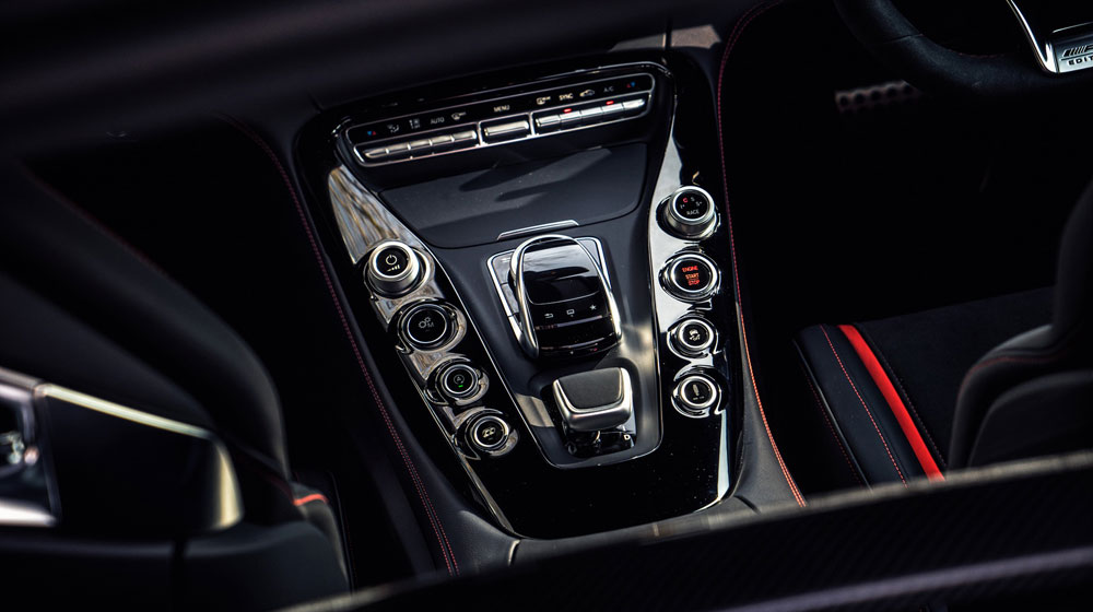 Ảnh chi tiết Mercedes-Benz AMG GT 2015-MercedesAMG-GT-45.jpg