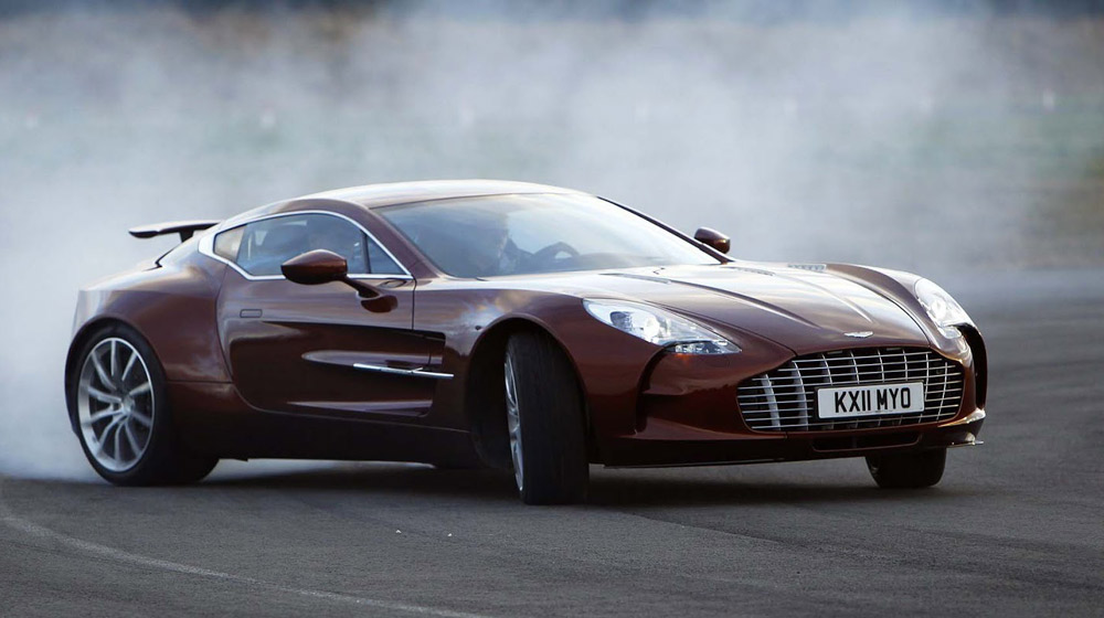 Siêu xe nào mạnh nhất khi sử dụng động cơ V12? Aston-Martin-One-77-Wallpaper-(3).jpg